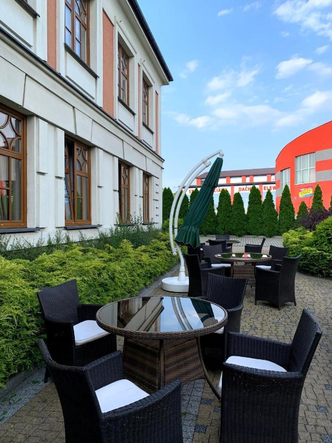 Rezydencja Pod Zegarem Bed & Breakfast Trzebinia  Exterior photo